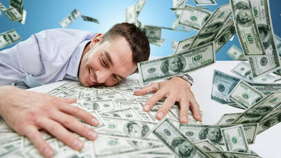 Azərbaycanda 131 min manatlıq CEK POT UDULDU