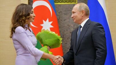 Putin Mehriban Əliyevanı təbrik etdi