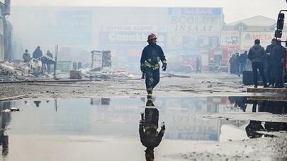 “EuroHome” dəhşətli yanğından sonra - FOTOREPORTAJ