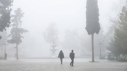 Bakı dumana büründü - FOTOREPORTAJ