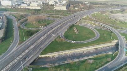 İstanbulun bomboş küçələrindən GÖRÜNTÜLƏR - FOTO