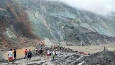 Qiymətli daş mədəni çökdü: yüzdən çox ölən var