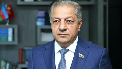 Döyüşdə Ordumuzun qabağından qaçan düşmənlər namərdcəsinə... - Cavanşir Feyziyevlə MÜSAHİBƏ