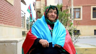 95 yaşlı şəxsin Zəngilandan gətirdiyi əvəzolunmaz sərvət: 27 il sonra... - VİDEOREPORTAJ