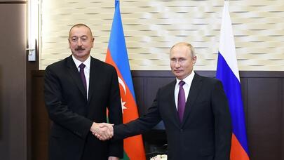 Putin Azərbaycan lideri ilə görüşəcəyini elan etdi