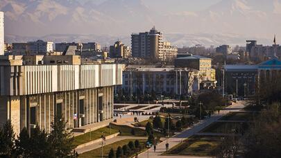 Qırğızıstan hökuməti istefaya getdi