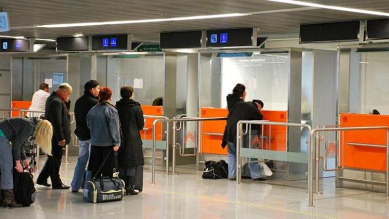 Ermənilər ölkədən qaçır: aeroportlar doludur