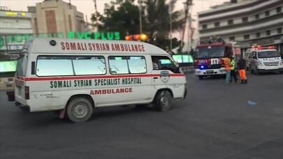 BMT-nin və Afrika Birliyinin binaları hədəf alındı - Ölənlər var