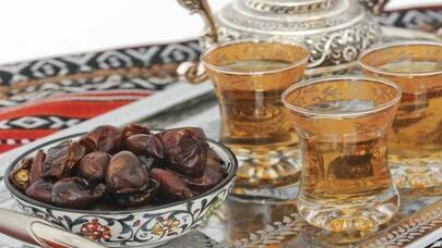 Sabahın imsak, iftar və namaz vaxtları - FOTO