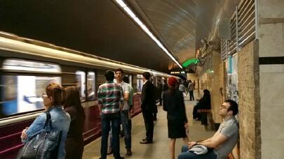 Bakı metrosunda PROBLEM YARANDI
