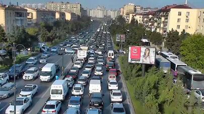 Bu yollarda sıxlıq var - SİYAHI