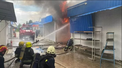 Ruslar BAZARI vurdu: Ölənlər var