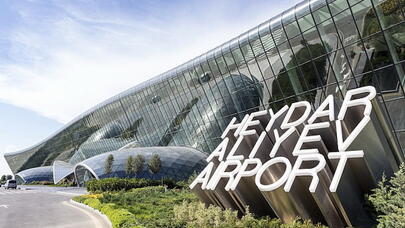 Bakıdan uçan bir sıra reyslərin marşrutu dəyişdi