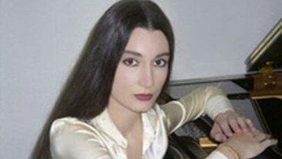 Əzizə Mustafazadə Bakının bu kəndində dincəlir