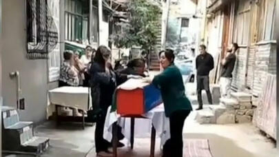 Analar anasız şəhidi ağladı: Səbuhinin yas mərasimindən görüntülər - VİDEO