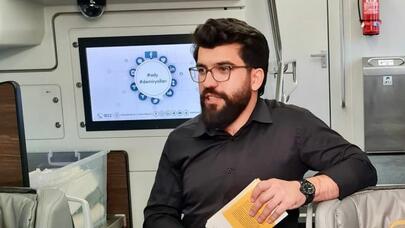 Azərbaycanda İLK: qatarda kitab təqdimatı