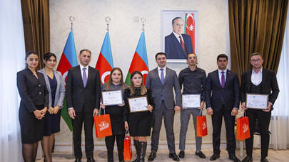 Rəşad Nəbiyev Məzun günündə iştirak etdi - FOTO