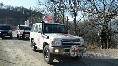 BQXK-nin 3 avtomobili Xankəndiyə buraxıldı - FOTO