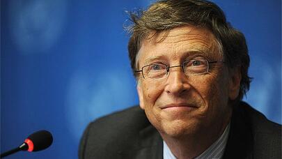 Bill Qeyts "iPhone" işlətmir: Bəs onun telefonu nədir?