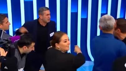 Xəzər TV-nin efirində əlbəyaxa dava - Video