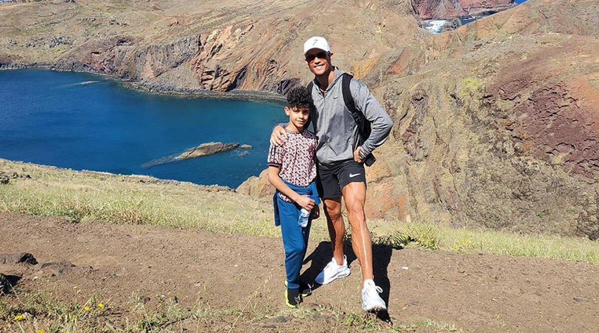 Ronaldo oğlunu belə tərbiyə edir: Elə bilirlər ki... - FOTOLAR 12 Ronaldo oğlunu belə tərbiyə edir: Elə bilirlər ki... - FOTOLAR