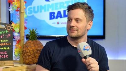 Məşhurdan İNSANLIĞA SIĞMAYAN davranış - Türkiyədəki zəlzələni lağa qoydu