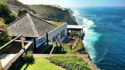 Bu turistlərlər BALİDƏN deportasiya olunacaq