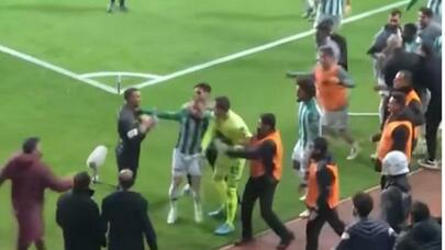 Şehiçlə Muslera belə əlbəyaxa oldu - VİDEO