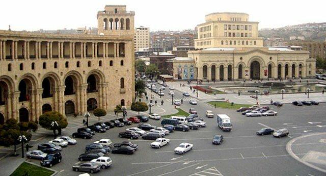 Proses başladı: erməni sahibkarlar bizneslərini bu ölkəyə köçürür