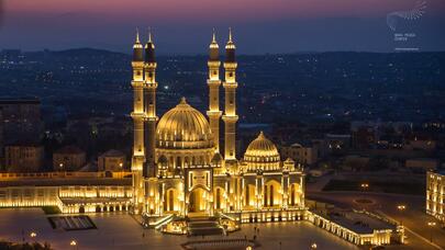 ​​​​​​​Azərbaycanda Ramazan bayramıdır