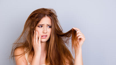 Saç tökülməsinin qarşısını alan effektiv üsullar