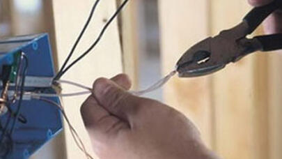 Elektrik cərəyanı vuran 62 yaşlı kişi öldü
