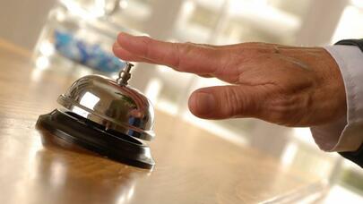 "İstedadlı dələduz" belə olur: 1 günlük rezerv etdi, 2 il pulsuz qaldı