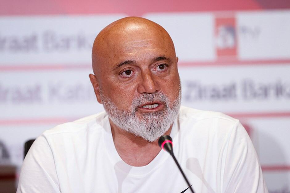 "Neftçi" indi də bu türk mütəxəssisi gətirir - Özü təsdiqlədi