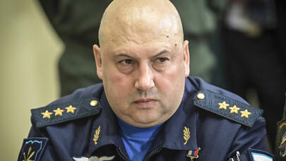 Prezidentin mükafatlandırdığı general saxlanıldı