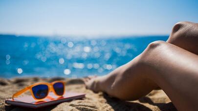 Nəsimi dilinin, biz həvəsimizin qurbanıyıq - Günəşin soyduğu dərinin altından çıxan DƏRDLƏR