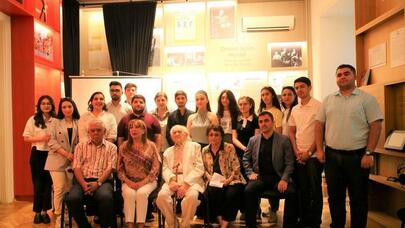 Qara Qarayevin ev-muzeyində Xalq artisti Tofiq Bakıxanovla görüş keçirildi - FOTO