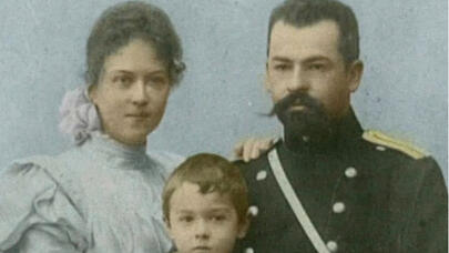 Dünyanın ilk qadın nazirinin həyatına dair inanılmaz faktlar - FOTO