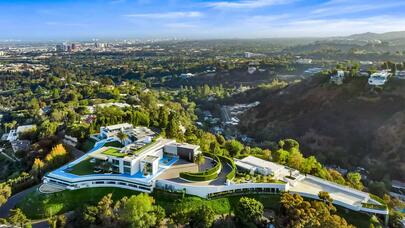 Dünyanın ən bahalı evləri: Yüzlərlə yataq otağı, helikopter meydançası, dondurma salonu...