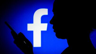 "Facebook" ayın sonunadək bağlana bilər