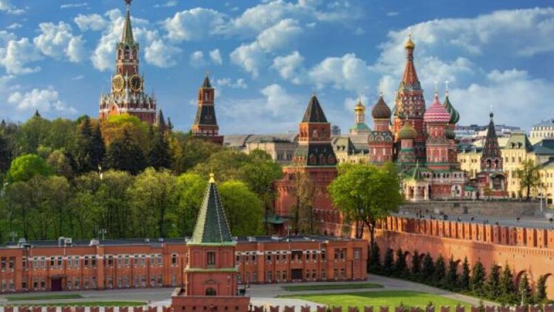 Putin Müctəba ilə danışmaq istəyir, amma tapa bilmir - Kremldən açıqlama 