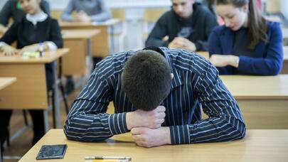 Suçiçəyinə görə imtahana buraxılmadı