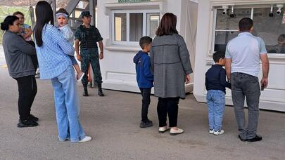 Ermənilərin “Laçın” postundan sərbəst keçidi təmin edildi - Foto