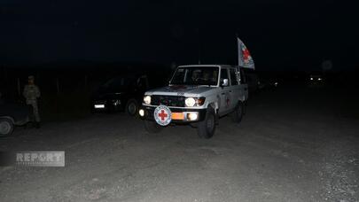 BQXK-nin avtomobilləri Xankəndi istiqamətinə hərəkət edir - FOTO