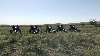 Xocavənddə müsadirə edilən artilleriya qurğuları - Video