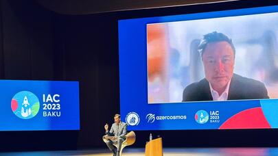 İlon Mask Beynəlxalq Astronavtika Konqresində çıxış etdi - VİDEO