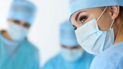 Bu həkimlərin maaşları ilə bağlı qərar verildi