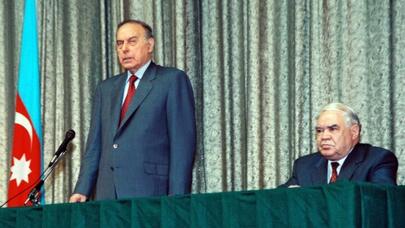 İstiqlalçılar və qeyri-istiqlalçılar: Mərhum Murtuz Ələsgərovun kafedrasına dəstə-dəstə kimlər gəlirdi?