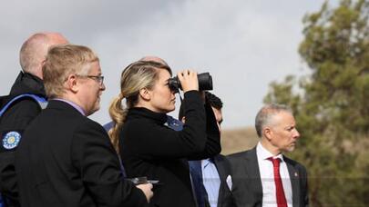 Səlibçilik təfəkkürü: Həqiqəti görə bilməyən Melani binoklla nəyi görəcək?