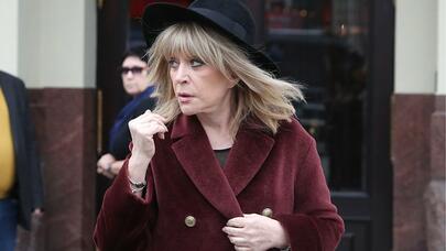 Alla Puqaçova vətənə ərsiz qayıtdı - Onu Rusiyada nələr gözləyir?